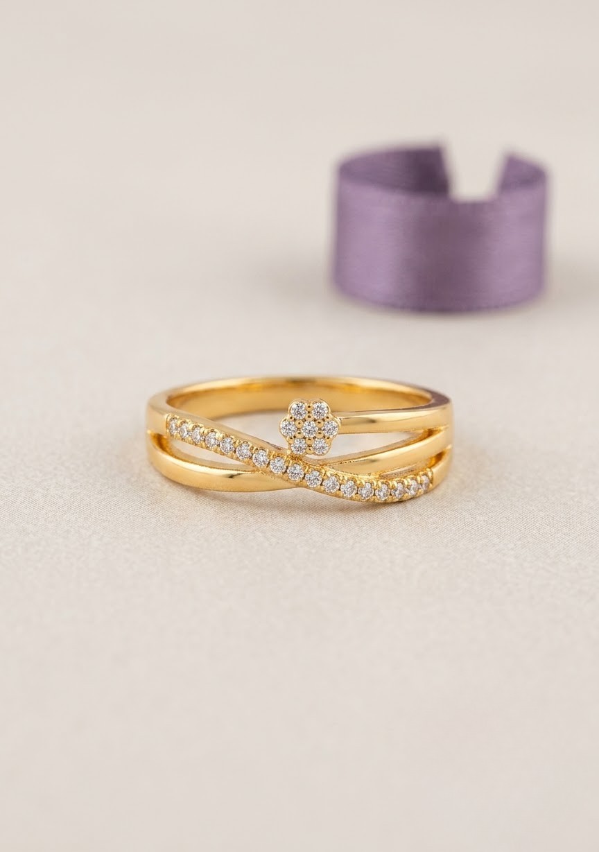 Sparkling Crossover Adjustable Ring